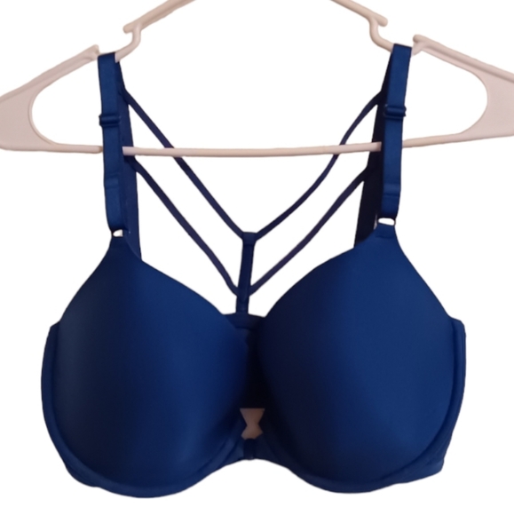 Victoria's Secret Other - Victoria’s Secret Lined Demi/ Demi-Buste Double  36DD